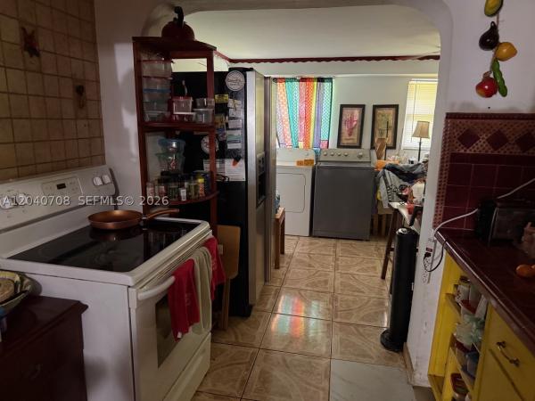 12600 Country Club Ln, Unincorporated Dade County, Florida 33167, image 1
