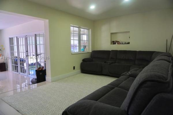 6940 SW 89th Ct, Unincorporated Dade County, Florida 33173, image 1
