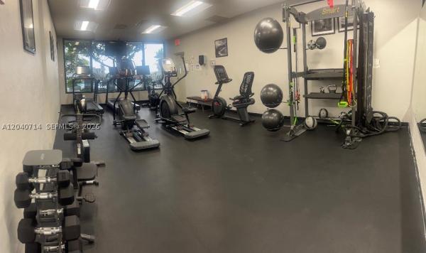Shore Club, 1901 N Ocean Blvd #7E, Fort Lauderdale, Florida 33305, image 2