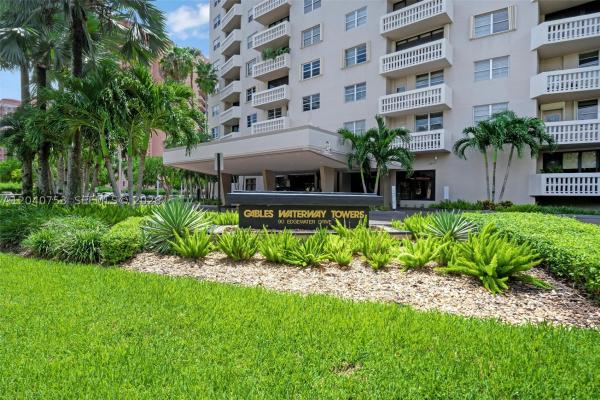Gables Waterway Towers, 90 Edgewater Dr #PH-03, Coral Gables, Florida 33133, image 2