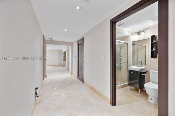 Aventura Marina 2, 3332 NE 190th St #114, Aventura, Florida 33180, image 3
