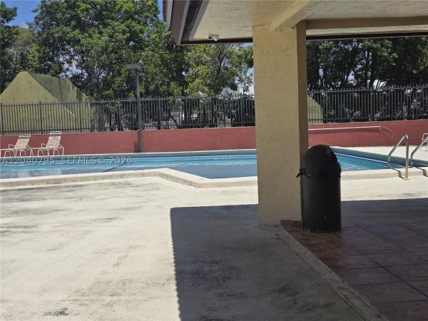 8800 SW 123rd Ct #J105, Miami, Florida 33186, image 2