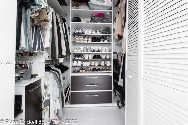 The Plaza On Brickell East, 950 Brickell Bay Dr #4701, Miami, Florida 33131, image 2