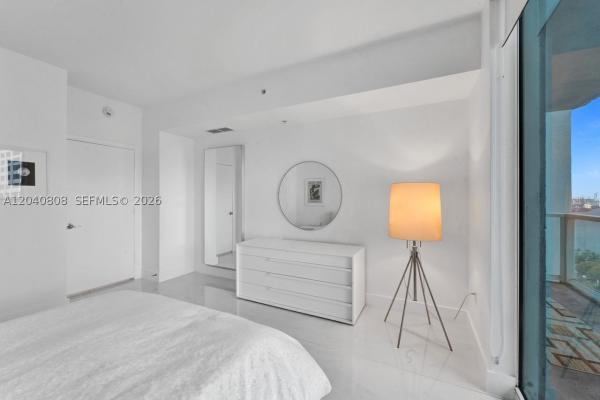 Vizcayne North, 244 Biscayne Blvd #2005, Miami, Florida 33132, image 2