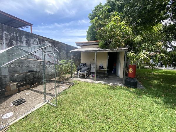 3010 NW 26th St, Unincorporated Dade County, Florida 33142, image 3