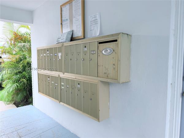 The Golden Key, 1120 102nd St #2, Bay Harbor Islands, Florida 33154, image 1