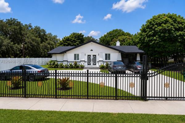 1860 NW 81st St, Unincorporated Dade County, Florida 33147, image 2