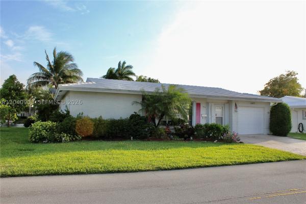 Faircrest 14, 6810 NW 70th St, Tamarac, Florida 33321, image 2