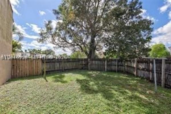 Coconut Creek Residential, 350 Sunshine Dr, Coconut Creek, Florida 33066, image 3