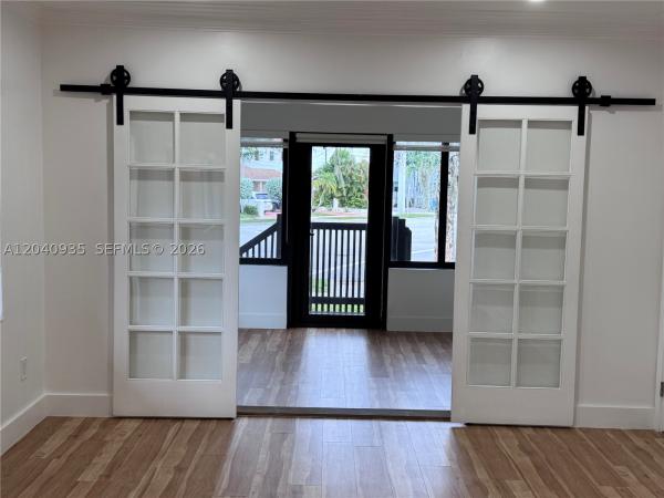 East Shenandoah, 375 SW 32nd Rd, Miami, Florida 33129, image 2