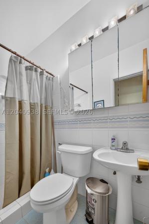 11405 SW 32nd St, Unincorporated Dade County, Florida 33165, image 1