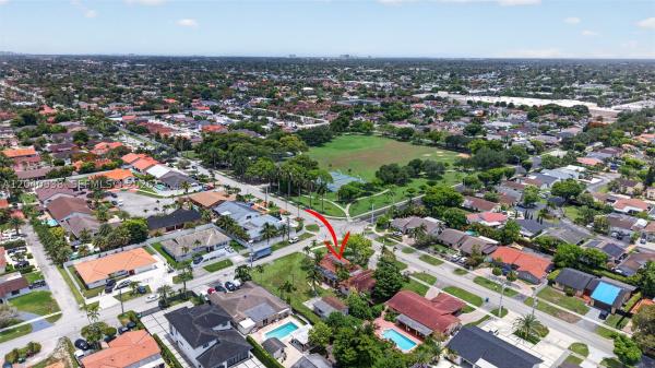 11405 SW 32nd St, Unincorporated Dade County, Florida 33165, image 1