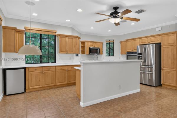 Legends, 2767 Kinsington Cir #8-4, Weston, Florida 33332, image 3
