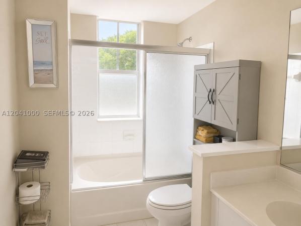 Poinciana Place, 5980 W Sample Rd #307, Coral Springs, Florida 33067, image 1