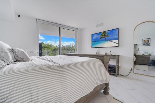 Baltus House, 4250 Biscayne Blvd #301, Miami, Florida 33137, image 2