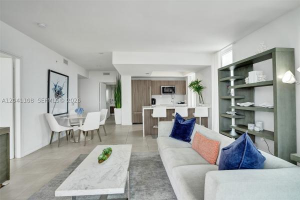 Tiffany House, 401 N Birch Rd #715, Fort Lauderdale, Florida 33304, image 1