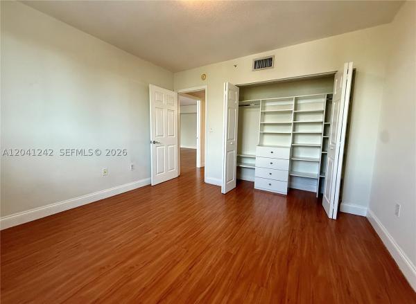 Rond Point, 7800 Collins Ave #407, Miami Beach, Florida 33141, image 2
