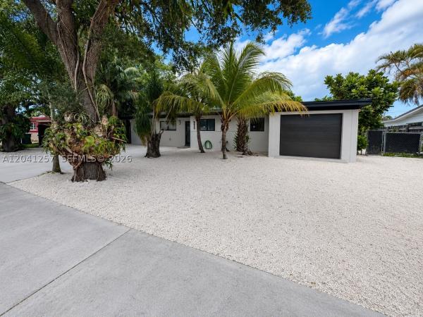 19700 NE 11th Pl, Unincorporated Dade County, Florida 33179, image 2