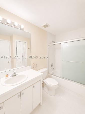 The Courts At Doral Isles, 6670 NW 114th Ave #603, Doral, Florida 33178, image 2