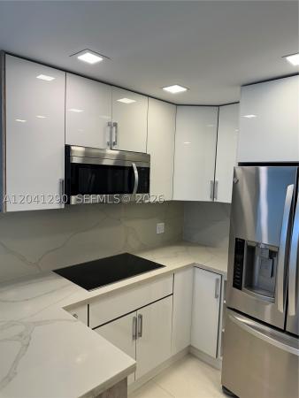 St Regis, 9500 W Bay Harbor Dr #6A, Bay Harbor Islands, Florida 33154, image 2
