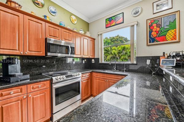 21401 SW 187th Ave, Unincorporated Dade County, Florida 33187, image 3
