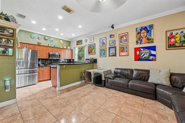 21401 SW 187th Ave, Unincorporated Dade County, Florida 33187, image 2