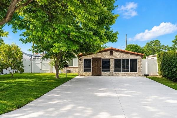 Fulford By The Sea, 1980 NE 174th St, North Miami Beach, Florida 33162, image 1