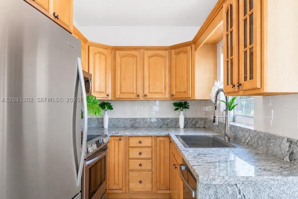 Fulford By The Sea, 1980 NE 174th St, North Miami Beach, Florida 33162, image 2
