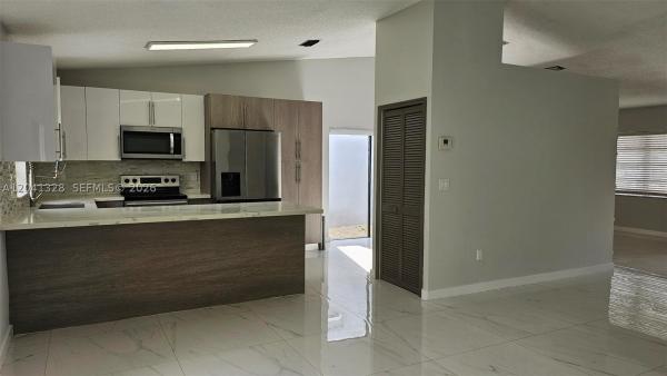 14470 SW 96th Ter, Unincorporated Dade County, Florida 33186, image 1