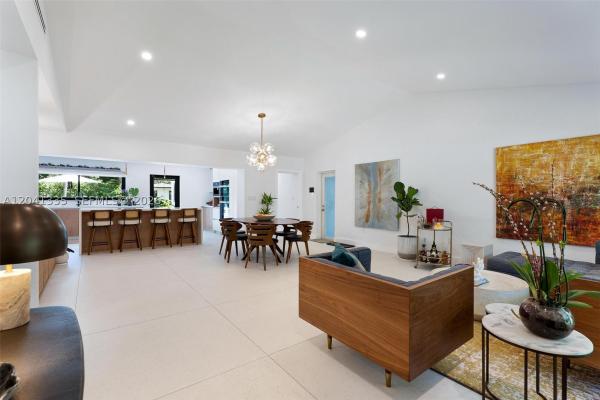 El Portal, 360 NE 91st St, Miami Shores, Florida 33138, image 2