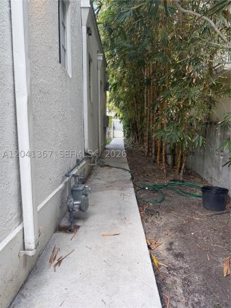 Ocean Beach, 912 Euclid Ave, Miami Beach, Florida 33139, image 2