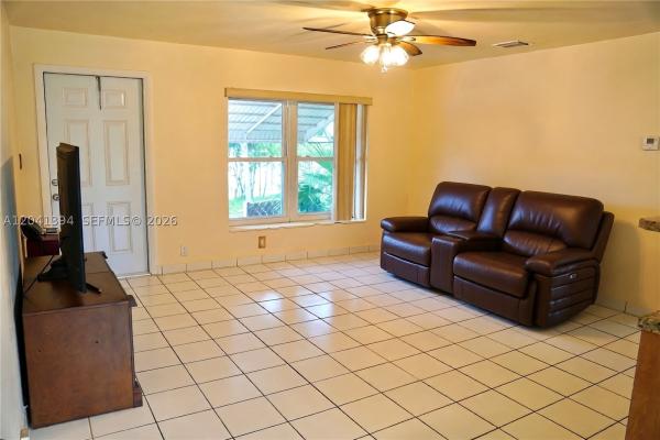 Driftwood Acres, 6701 Harding St, Hollywood, Florida 33024, image 3