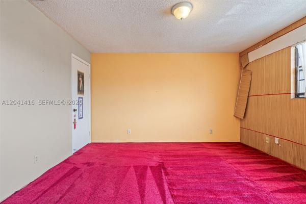 6233 NW 170th Ter, Unincorporated Dade County, Florida 33015, image 3