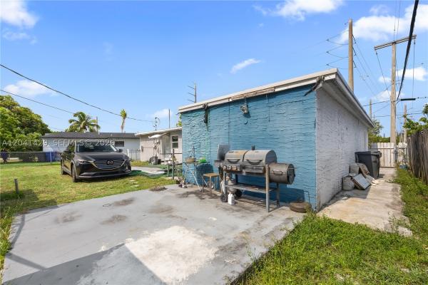 1610 S 22nd Ave, Hallandale Beach, Florida 33020, image 1