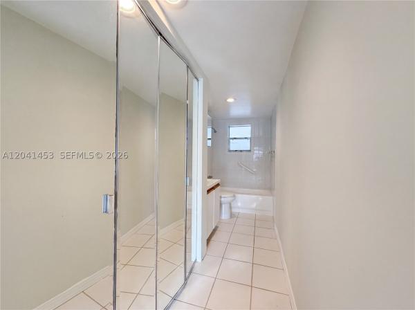 Galen Drive West, 200 Galen Dr #202, Key Biscayne, Florida 33149, image 2