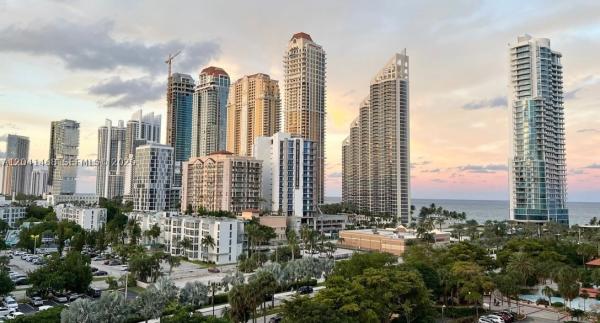 Winston Towers 300, 230 174th St #2307, Sunny Isles Beach, Florida 33160, image 1