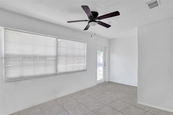 Fairview, 701 SW 7th St, Pompano Beach, Florida 33060, image 2