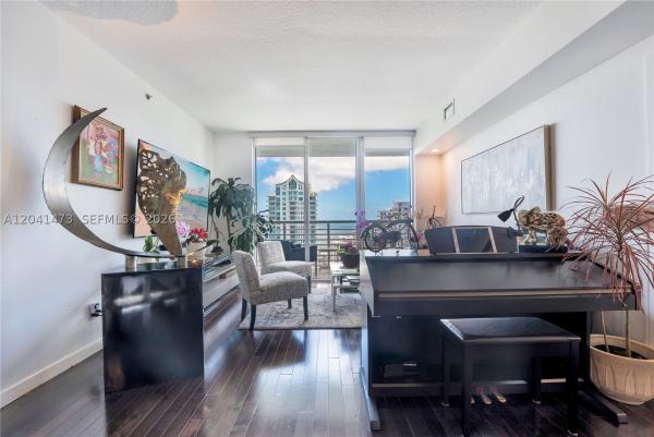 One Miami West, 325 S Biscayne Blvd #3921, Miami, Florida 33131, image 1