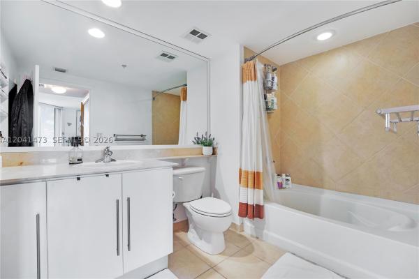 One Miami West, 325 S Biscayne Blvd #3921, Miami, Florida 33131, image 1