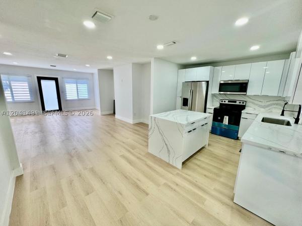 Buena Vista Center, 4131 NW 11th Pl, Miami, Florida 33127, image 3