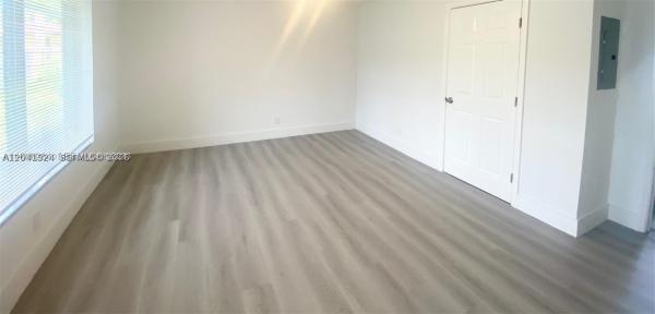Anderson Villas, 1005 NE 2nd St #1-2, Hallandale Beach, Florida 33009, image 1