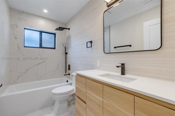 Coral Ridge Isles, 5718 NE 15th Ave, Fort Lauderdale, Florida 33334, image 1