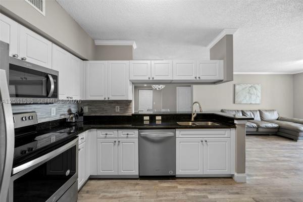 Porto Bellagio, 17150 N Bay Rd #2913, Sunny Isles Beach, Florida 33160, image 1