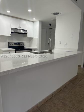 Las Vistas At Doral, 8100 Geneva Ct #142, Doral, Florida 33166, image 1