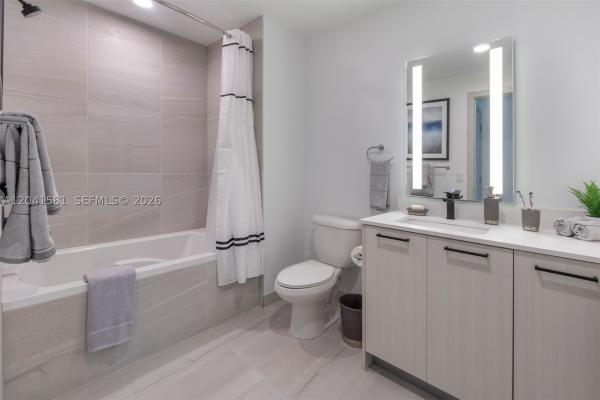 Miami Heights, 221 SW 12th St #212, Miami, Florida 33130, image 2