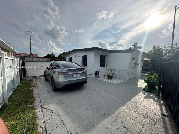 West Flagler Park, 6060 NW 7th St, Miami, Florida 33126, image 2