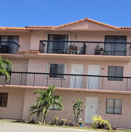 Hialeah Club Villas, 2174 W 60th St #17205, Hialeah, Florida 33016, image 2