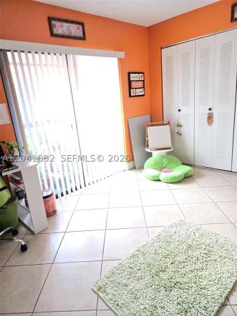 Hialeah Club Villas, 2174 W 60th St #17205, Hialeah, Florida 33016, image 1