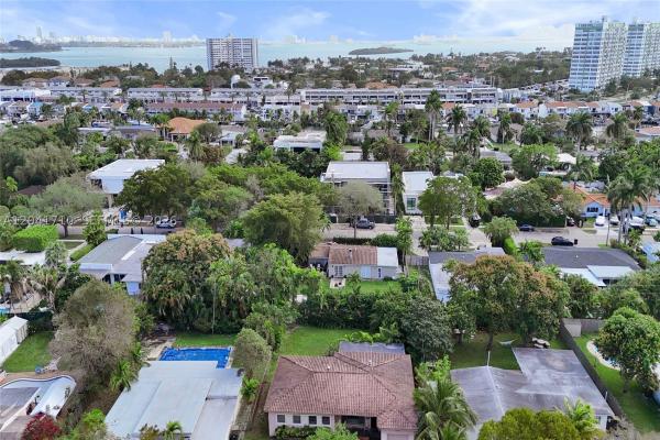 Keystone Point, 2070 Keystone Blvd, North Miami, Florida 33181, image 2