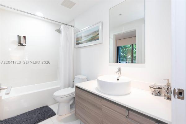 Hyde Midtown, 121 NE 34th St #814, Miami, Florida 33137, image 2